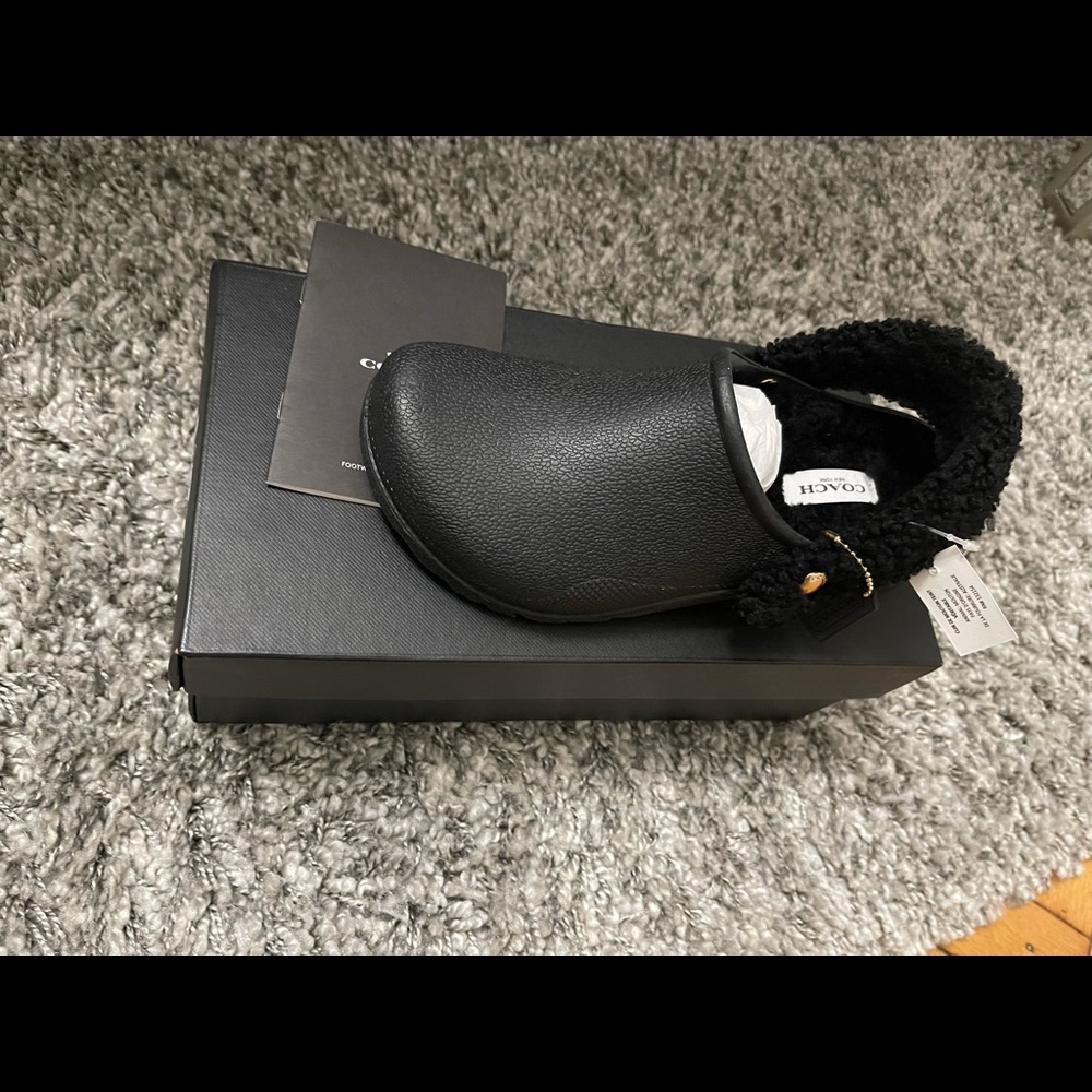 COACH
Lola Shearling-Trim Rubber Clogs